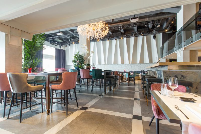 Products For Chandelier Installations in use